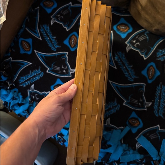 Longaberger Woven Basket With Book, cutting board and small knife - Picture 4 of 14